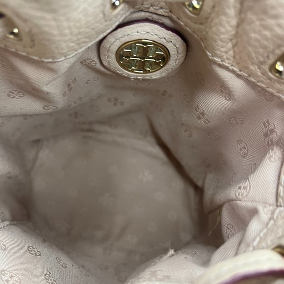 Tory Burch Bucket Bag Mini- Crossbody/Shoulder Bag EUC - Picture 6 of 7